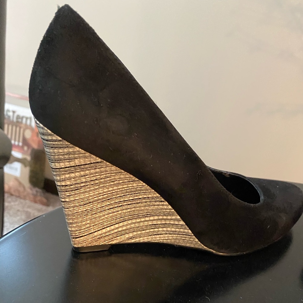 Nine & Co. black suede wedge heel.